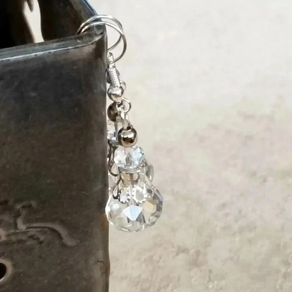 Hand Crafted Victorian Clear Crystal Silver Filigree Basket Earrings - Picture 2 of 8